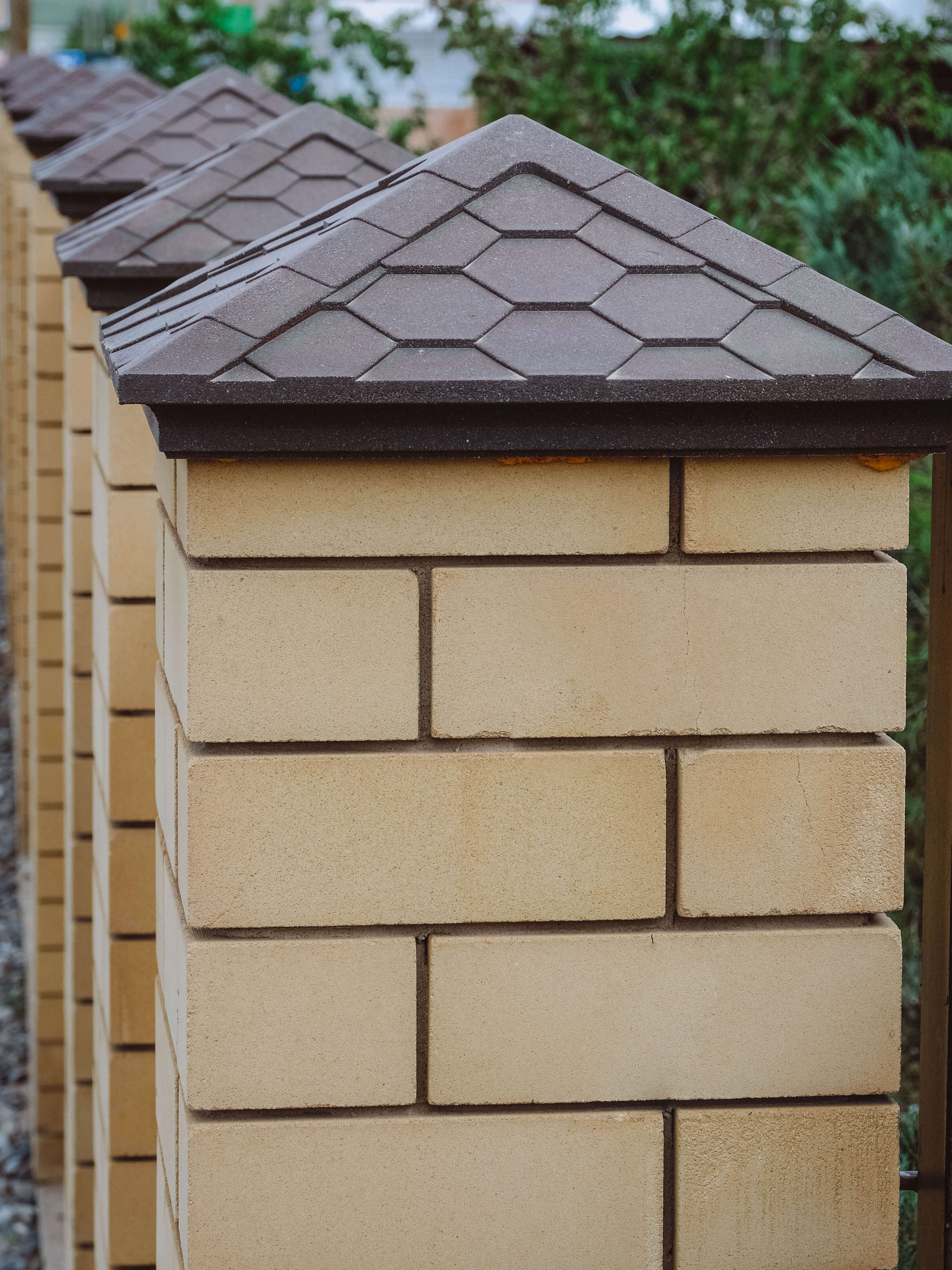 Колпак Zking Эверест Коричневый на столб 1.5х1.5 кирпича (390х390мм) в Переславле-Залесском фото